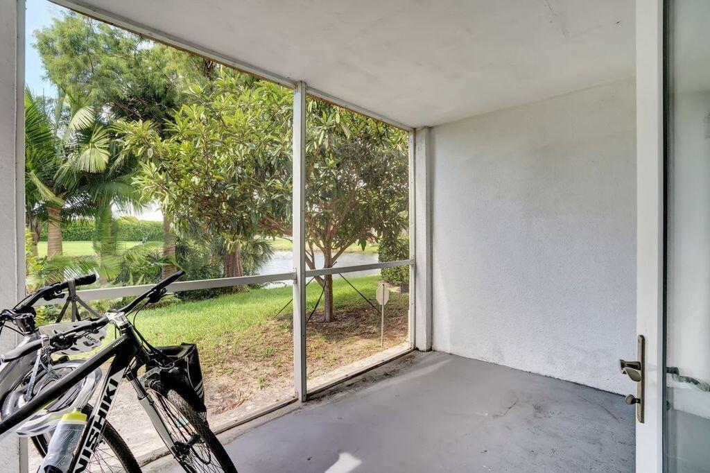 CASABLANCA ISLES CONDOMINIUM - Residential Lease