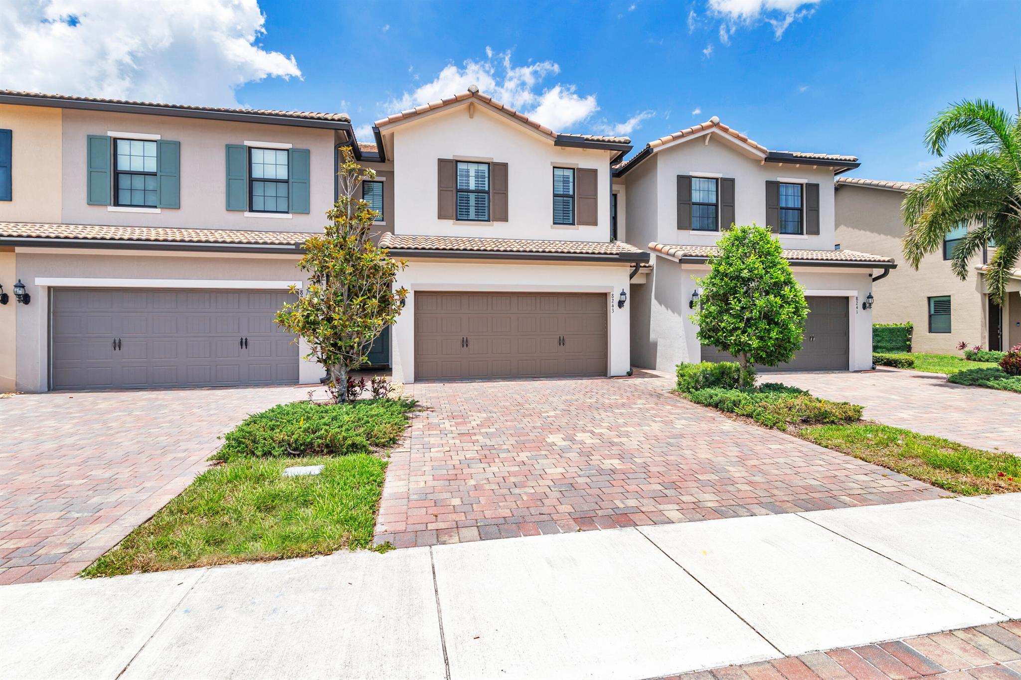 FIELDS AT GULFSTREAM - Residential