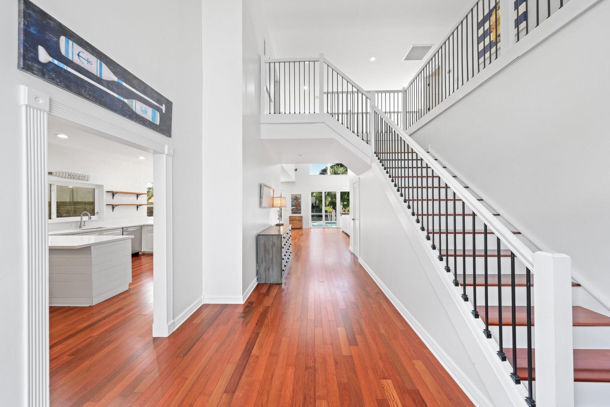 Riviera 6-17 B - Residential