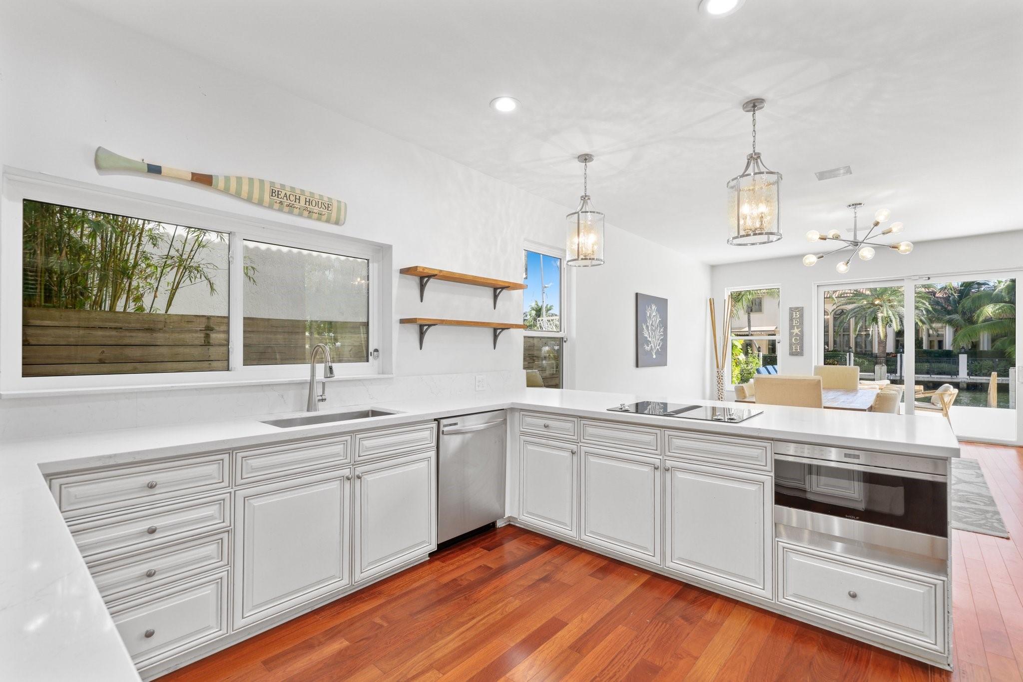 Riviera 6-17 B - Residential