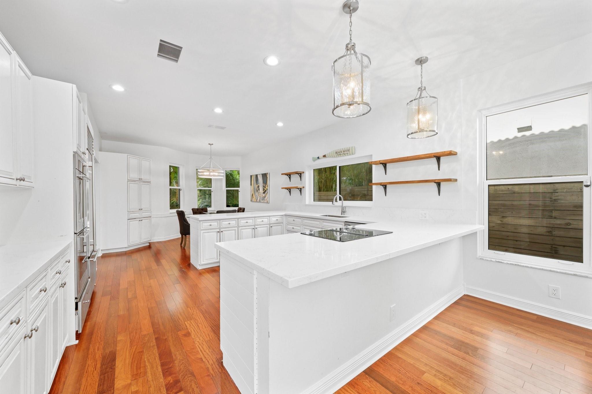 Riviera 6-17 B - Residential