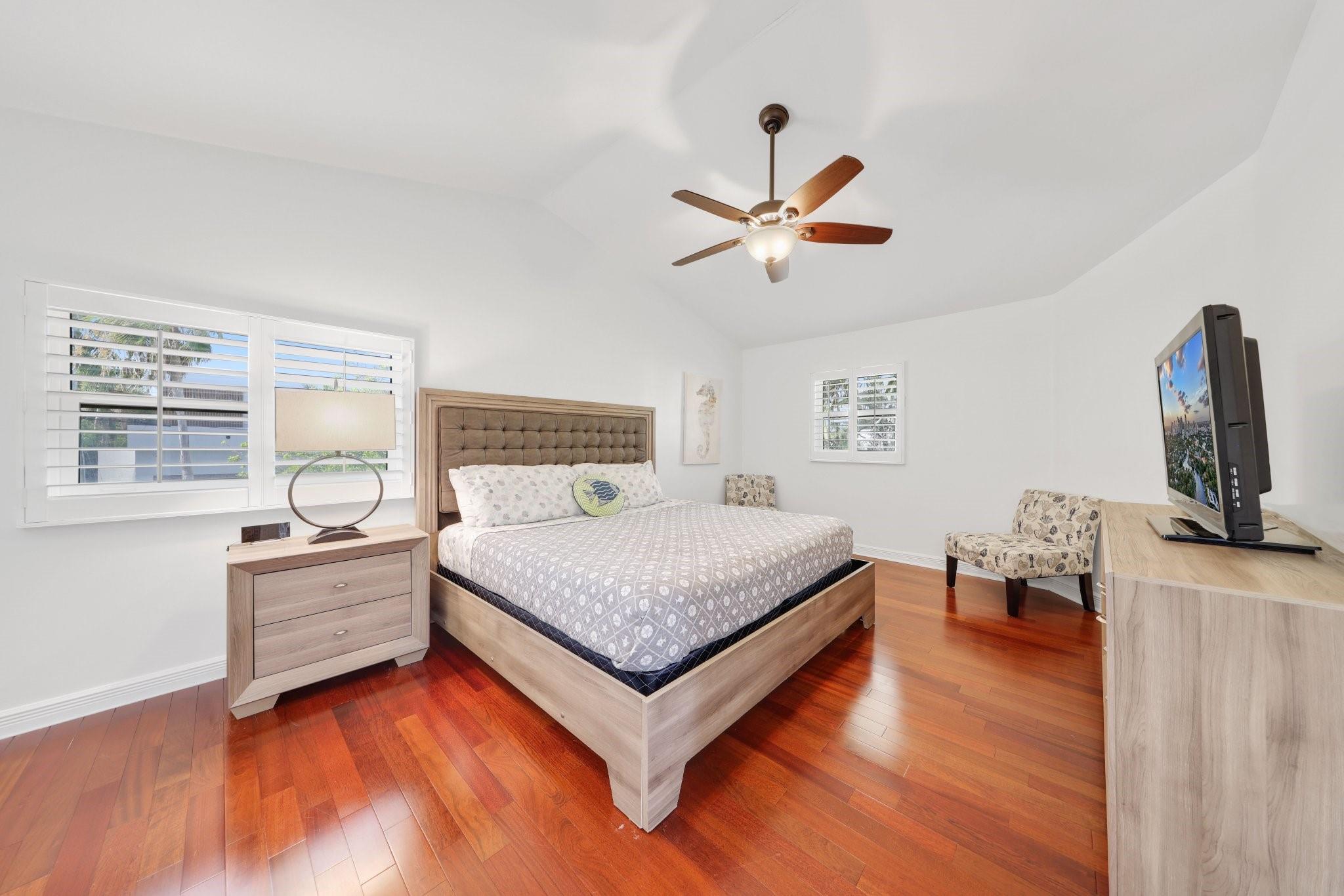 Riviera 6-17 B - Residential