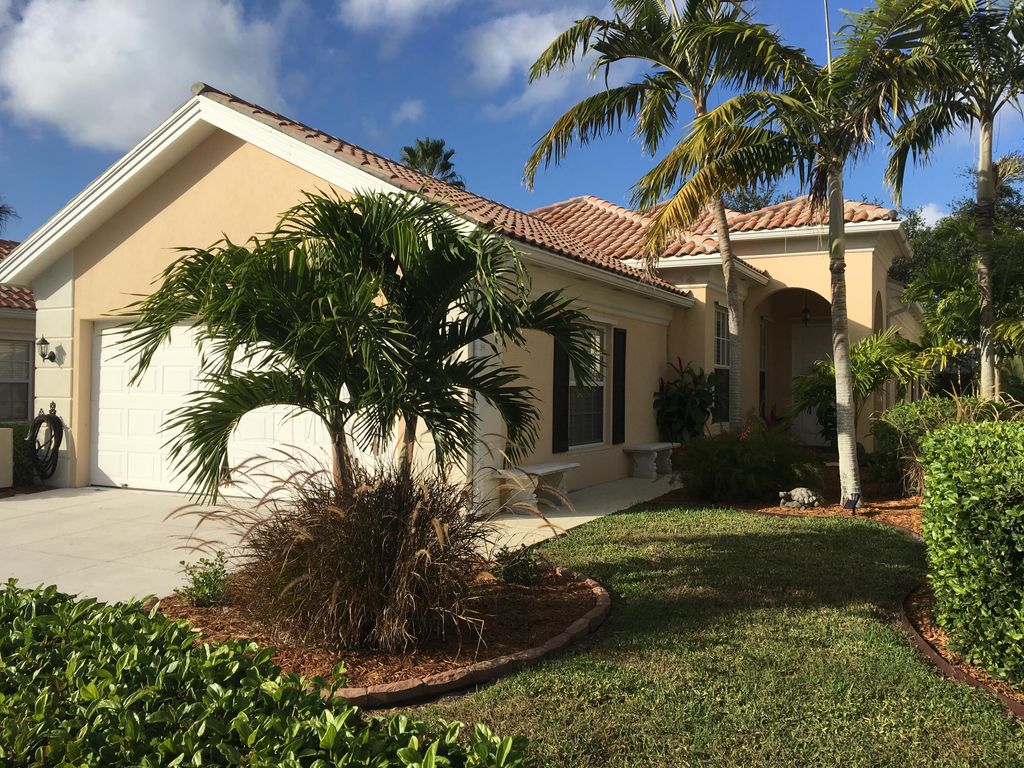 Photo of 4615 Hammock Circle, Delray Beach, FL 33445 (MLS # R10805182)