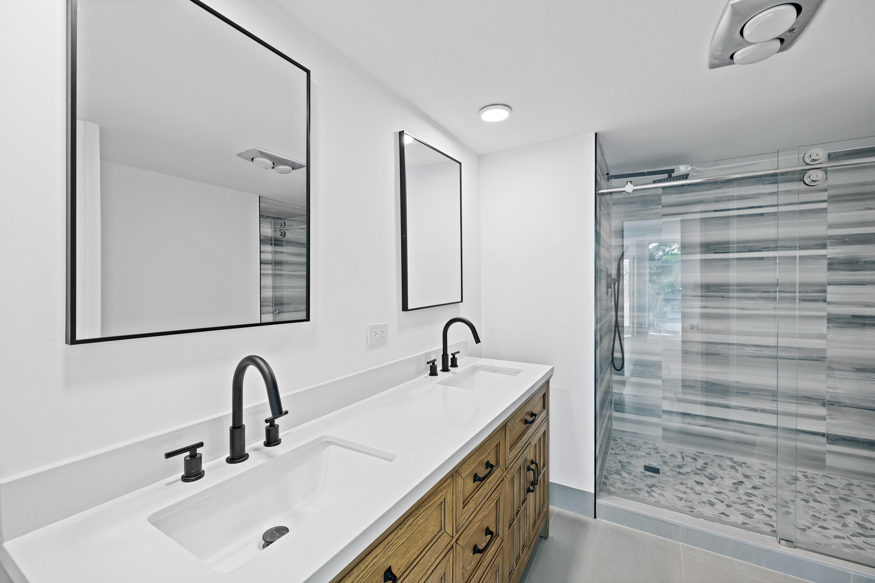 RENAISSANCE OF POMPANO BEACH - Residential