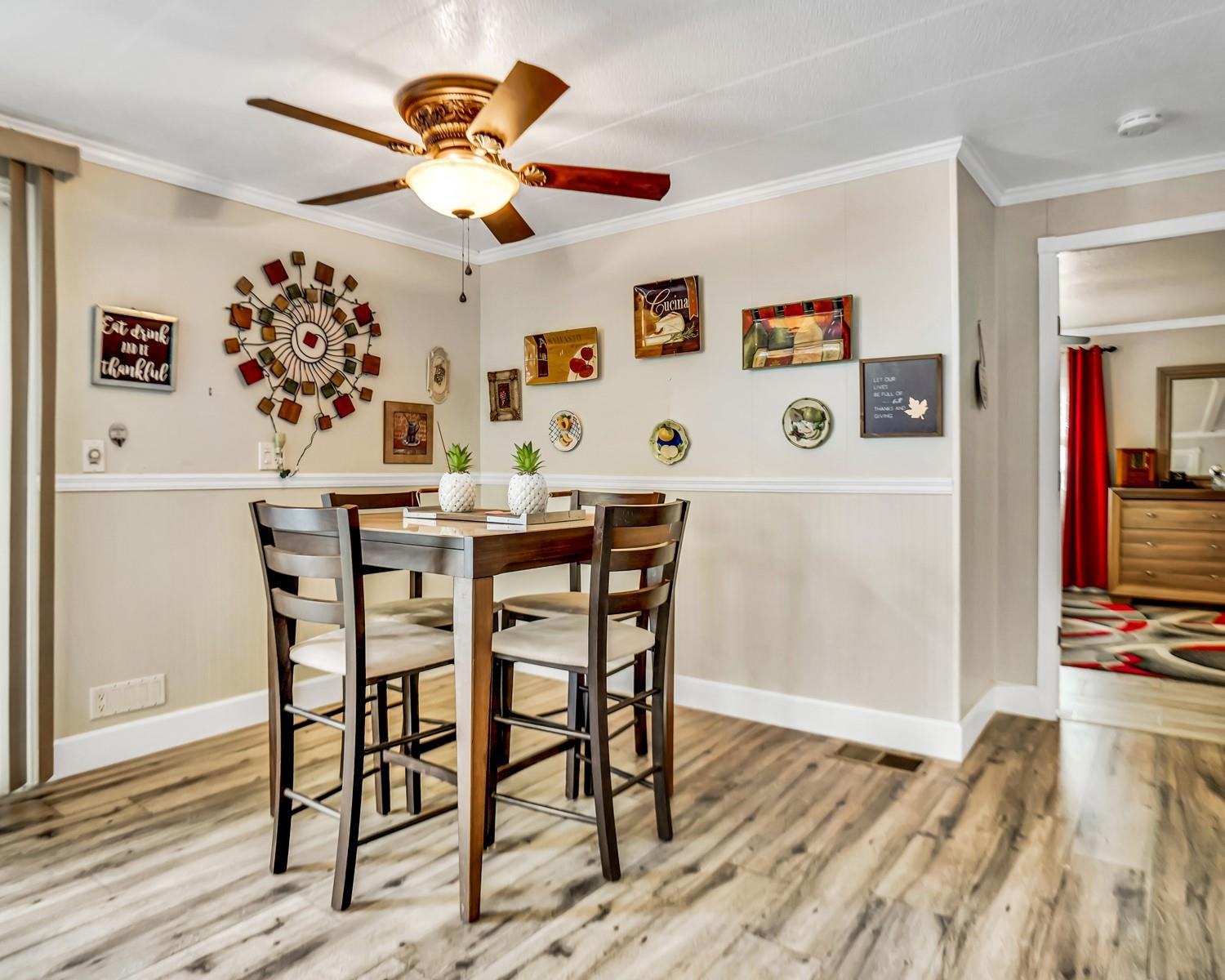 RAVENSWOOD ESTATES & MARINAS - Residential