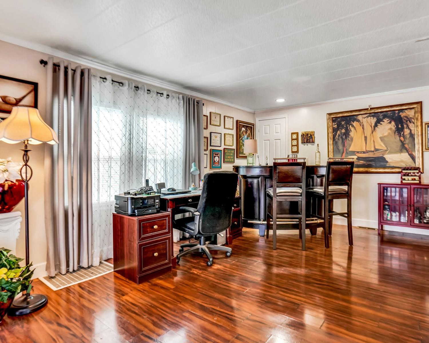 RAVENSWOOD ESTATES & MARINAS - Residential