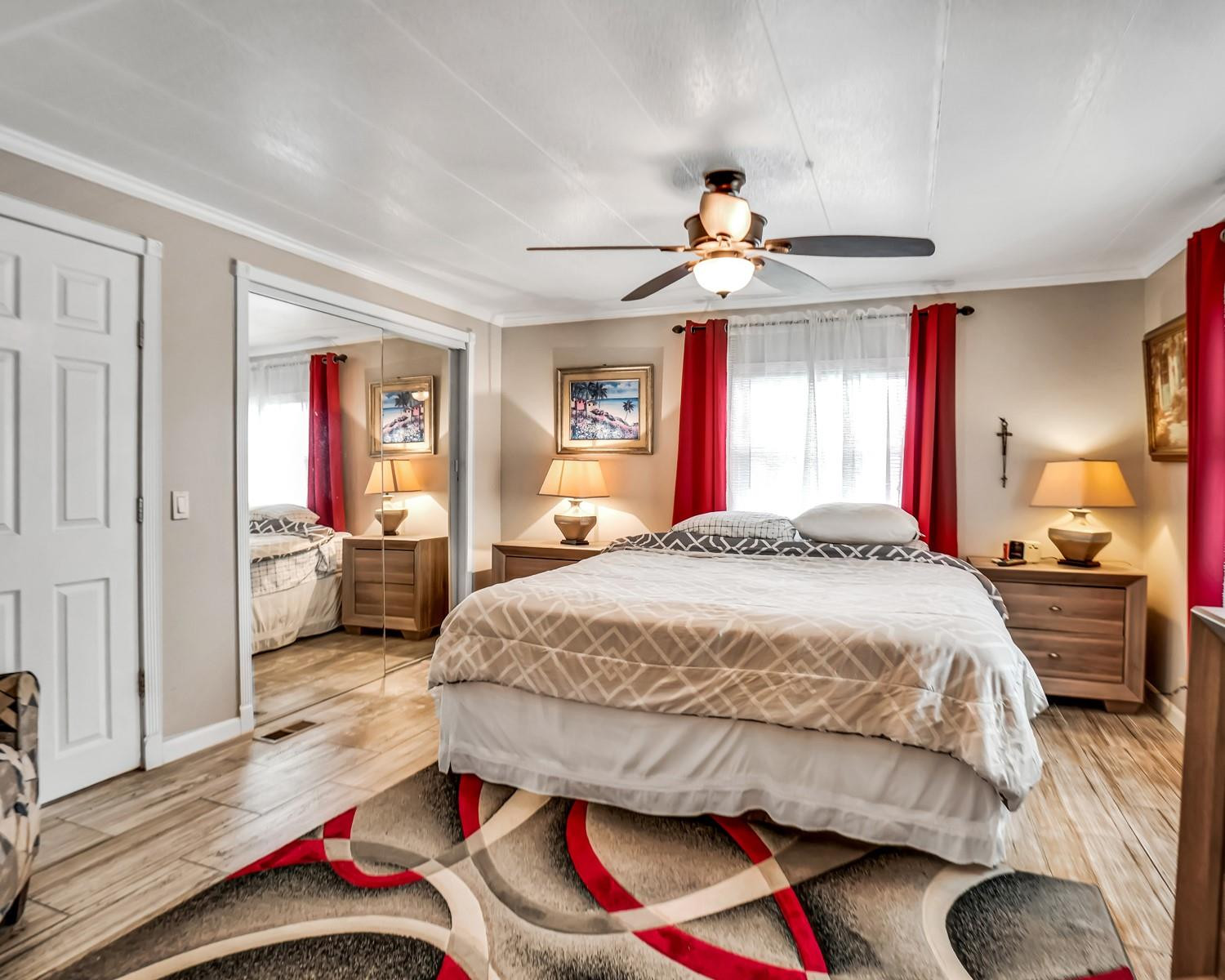RAVENSWOOD ESTATES & MARINAS - Residential