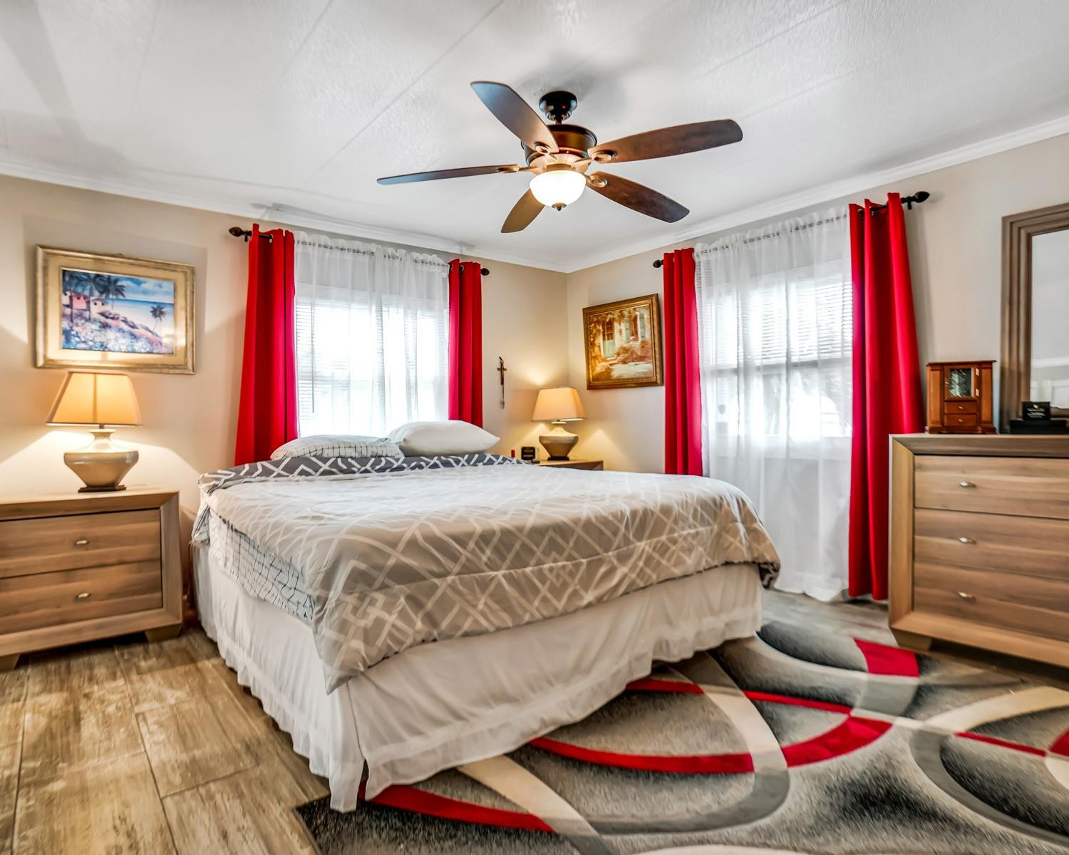 RAVENSWOOD ESTATES & MARINAS - Residential