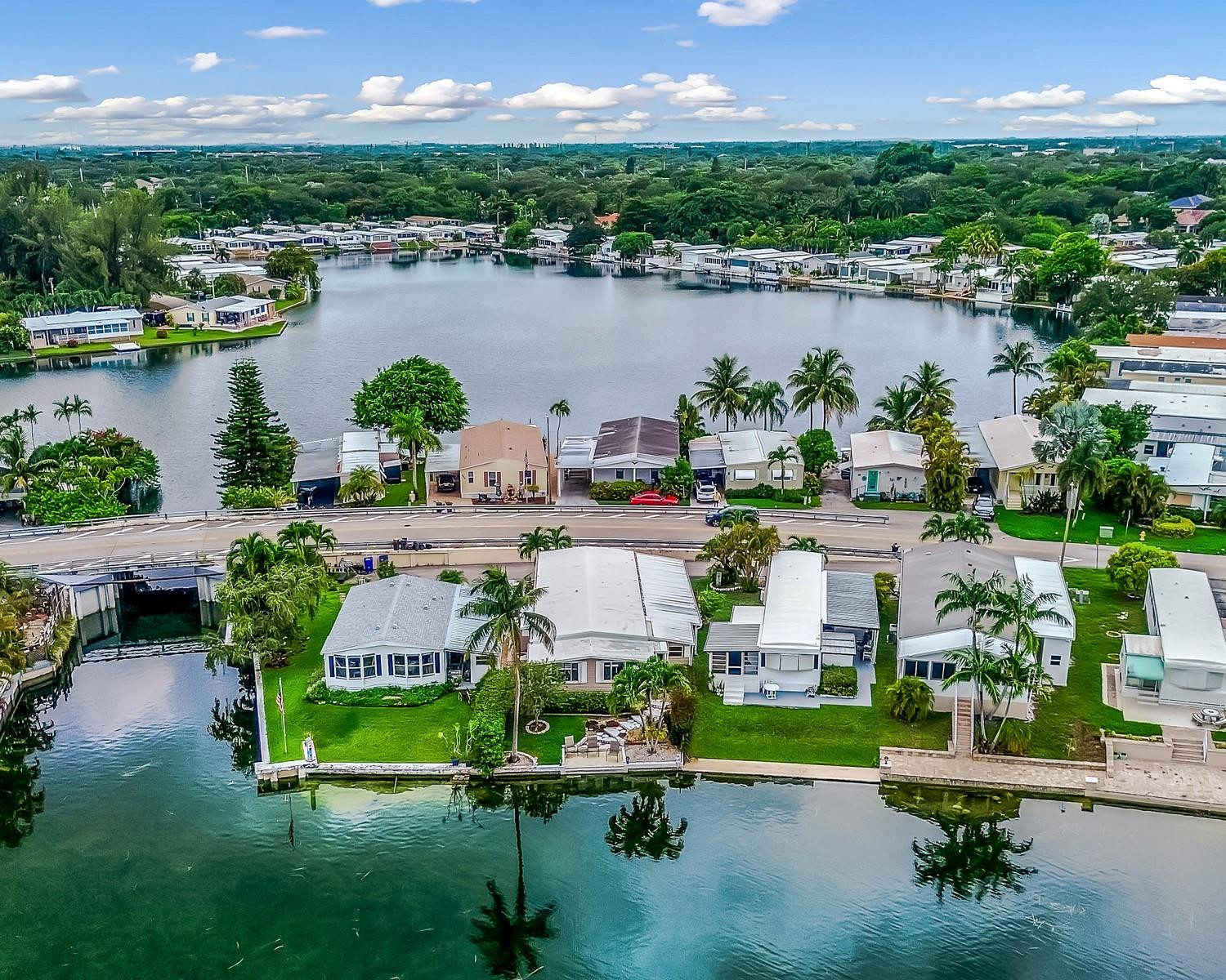 RAVENSWOOD ESTATES & MARINAS - Residential