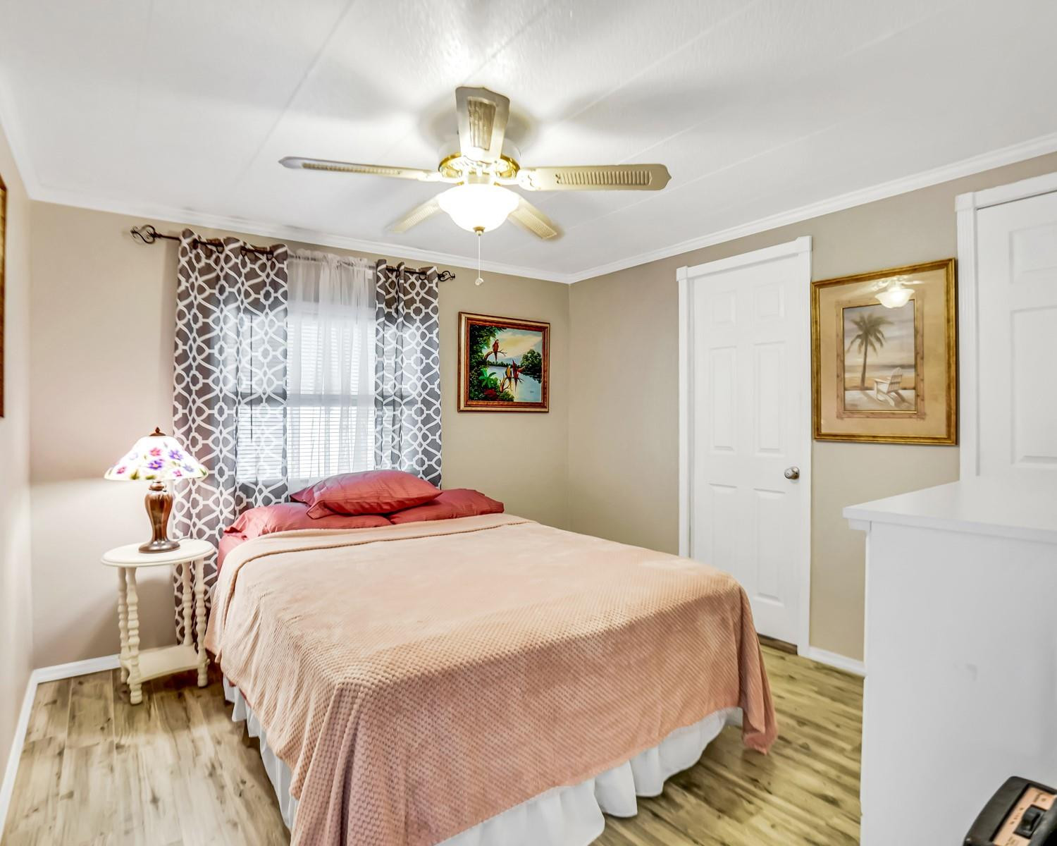 RAVENSWOOD ESTATES & MARINAS - Residential