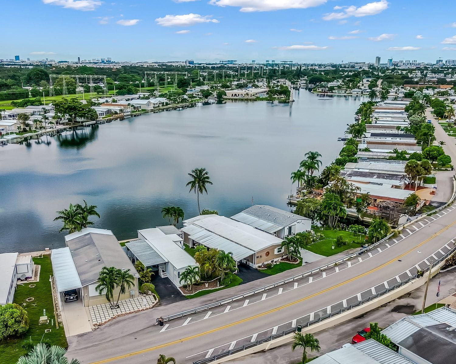 RAVENSWOOD ESTATES & MARINAS - Residential