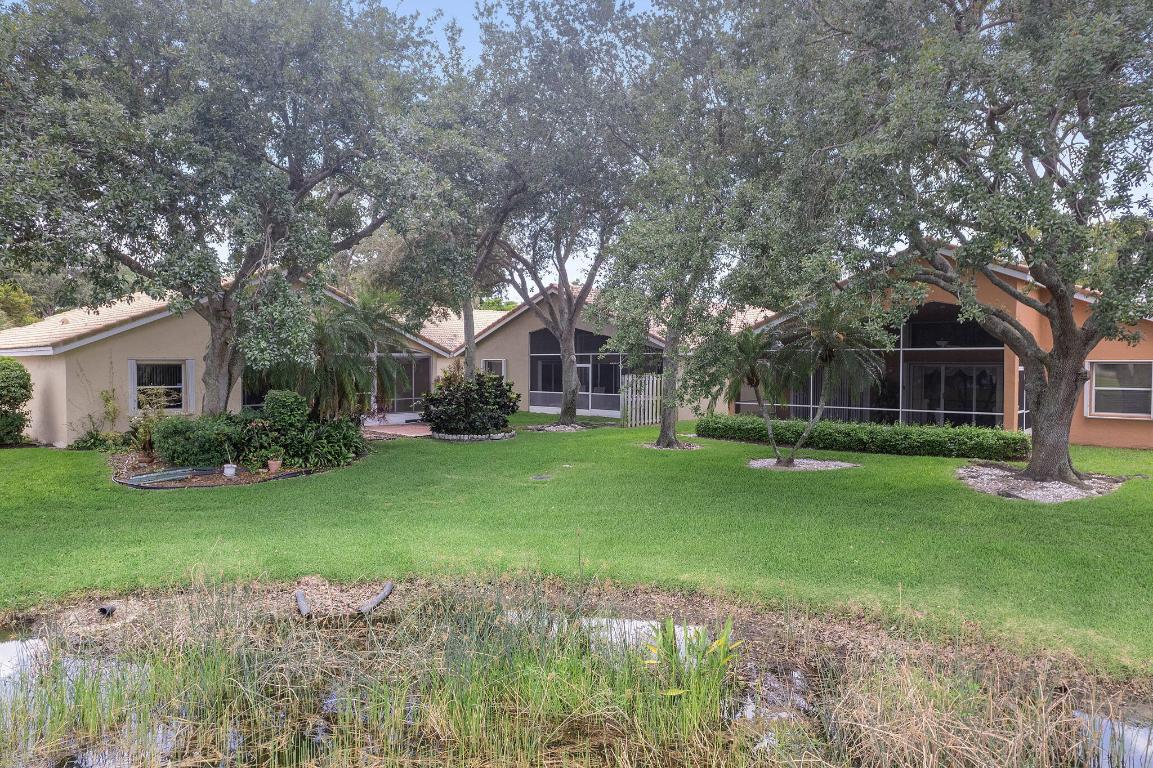 PIPERS GLEN PODS F AND H - Residential