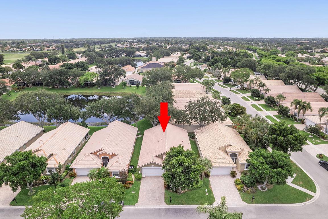 PIPERS GLEN PODS F AND H - Residential