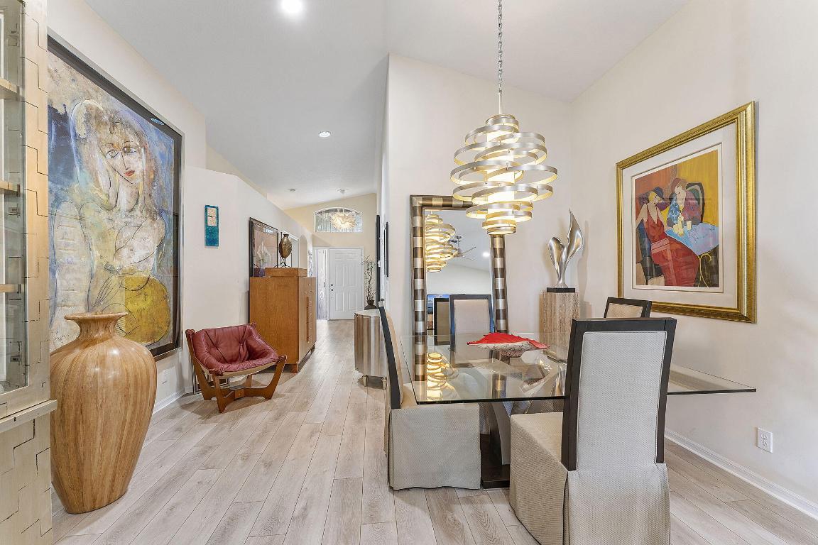 PIPERS GLEN PODS F AND H - Residential