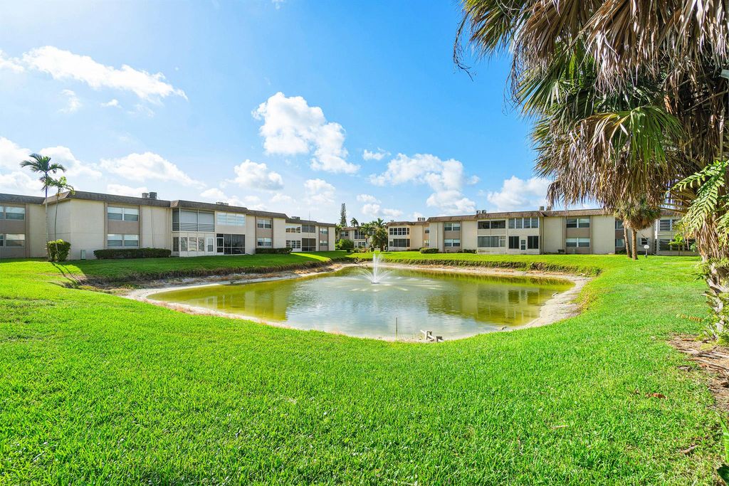 Photo of 500 Davis Road #37, Palm Springs, FL 33461 (MLS # R11015540)