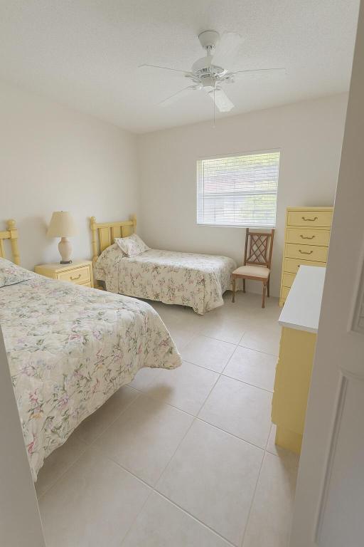 THE MEADOWS CONDO - Residential