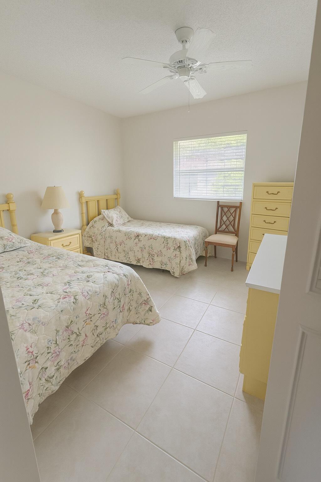 THE MEADOWS CONDO - Residential