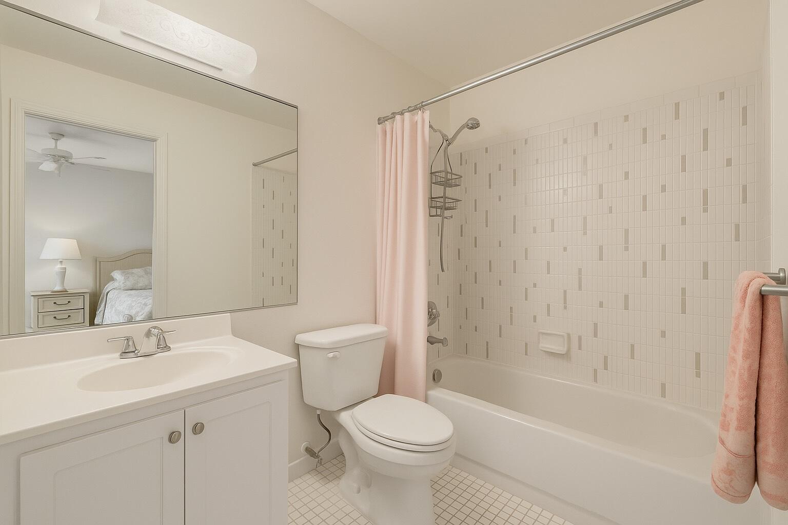 THE MEADOWS CONDO - Residential