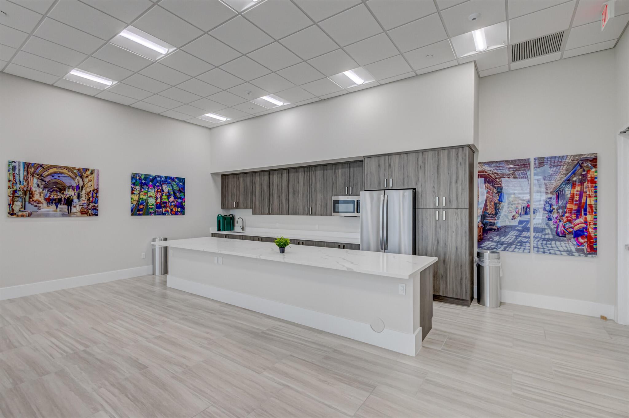 Valencia Cay/ Riverland - Residential