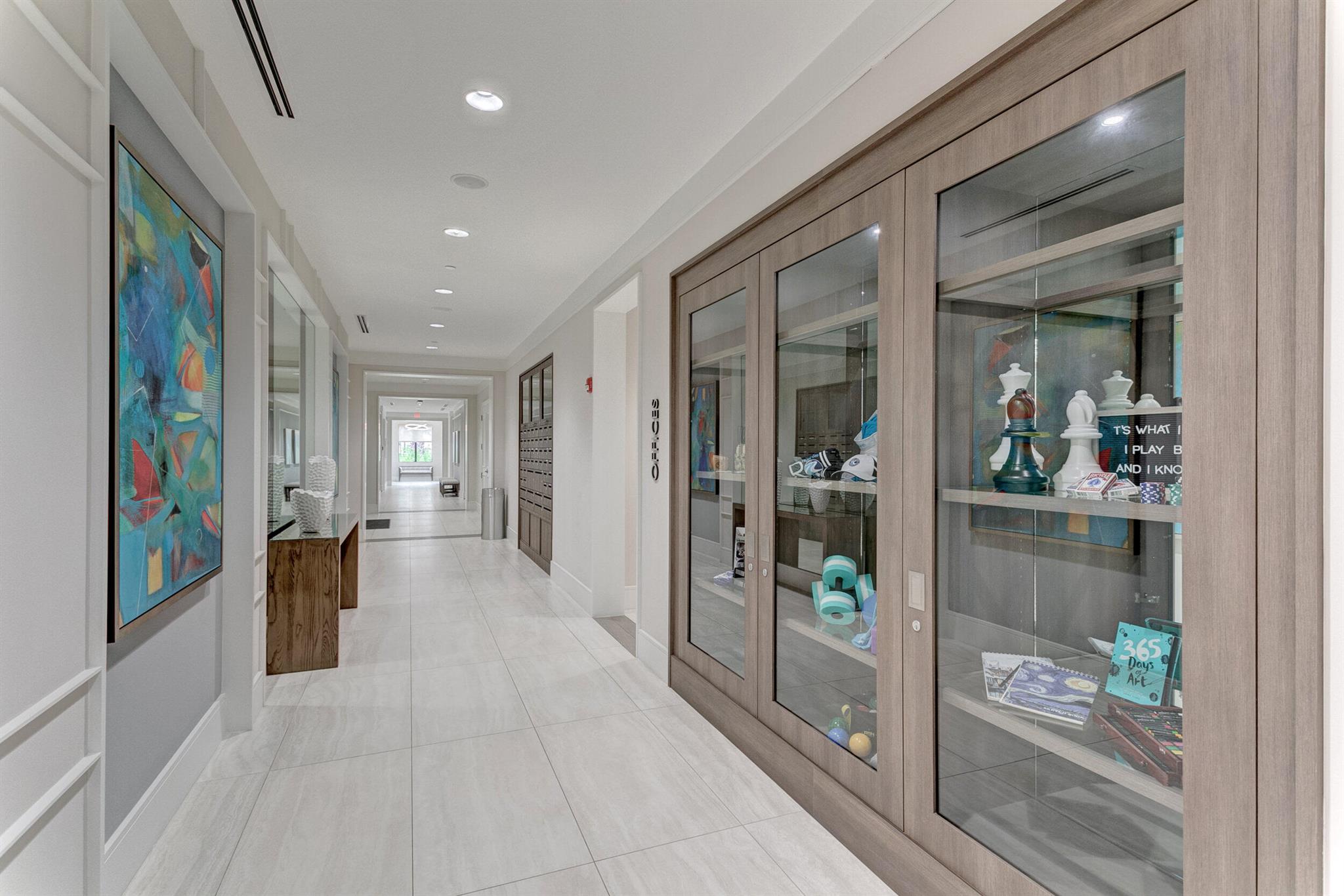 Valencia Cay/ Riverland - Residential