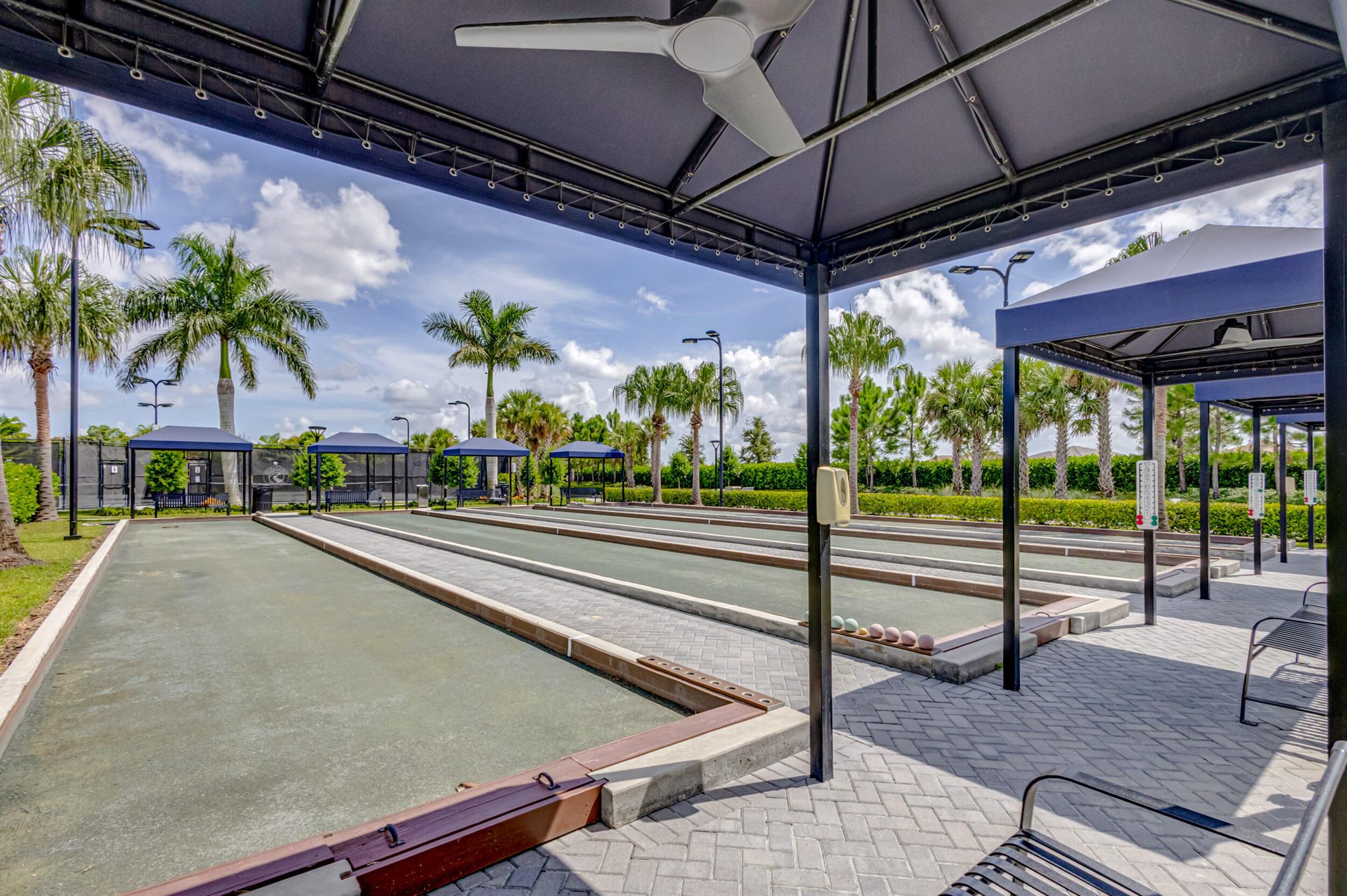 Valencia Cay/ Riverland - Residential