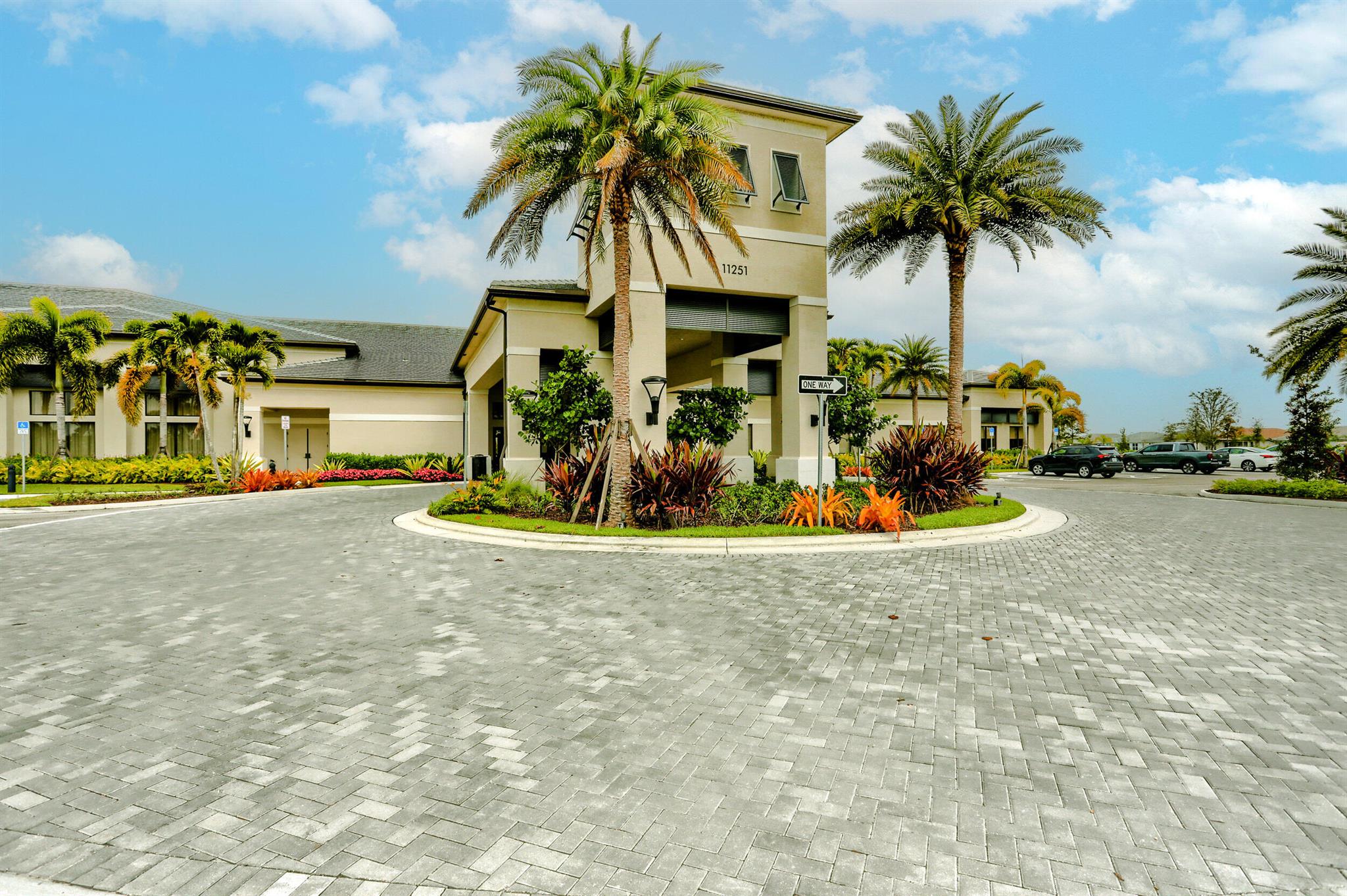 Valencia Cay/ Riverland - Residential