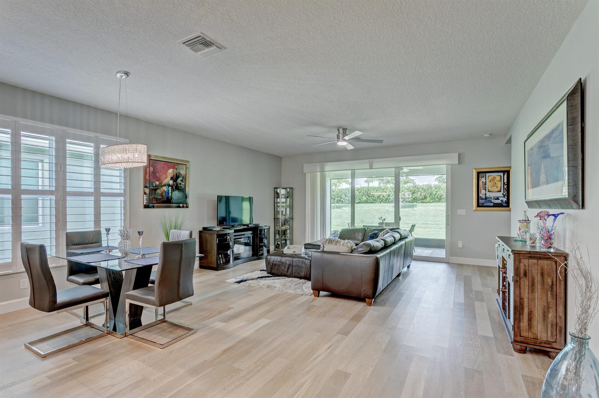 Valencia Cay/ Riverland - Residential