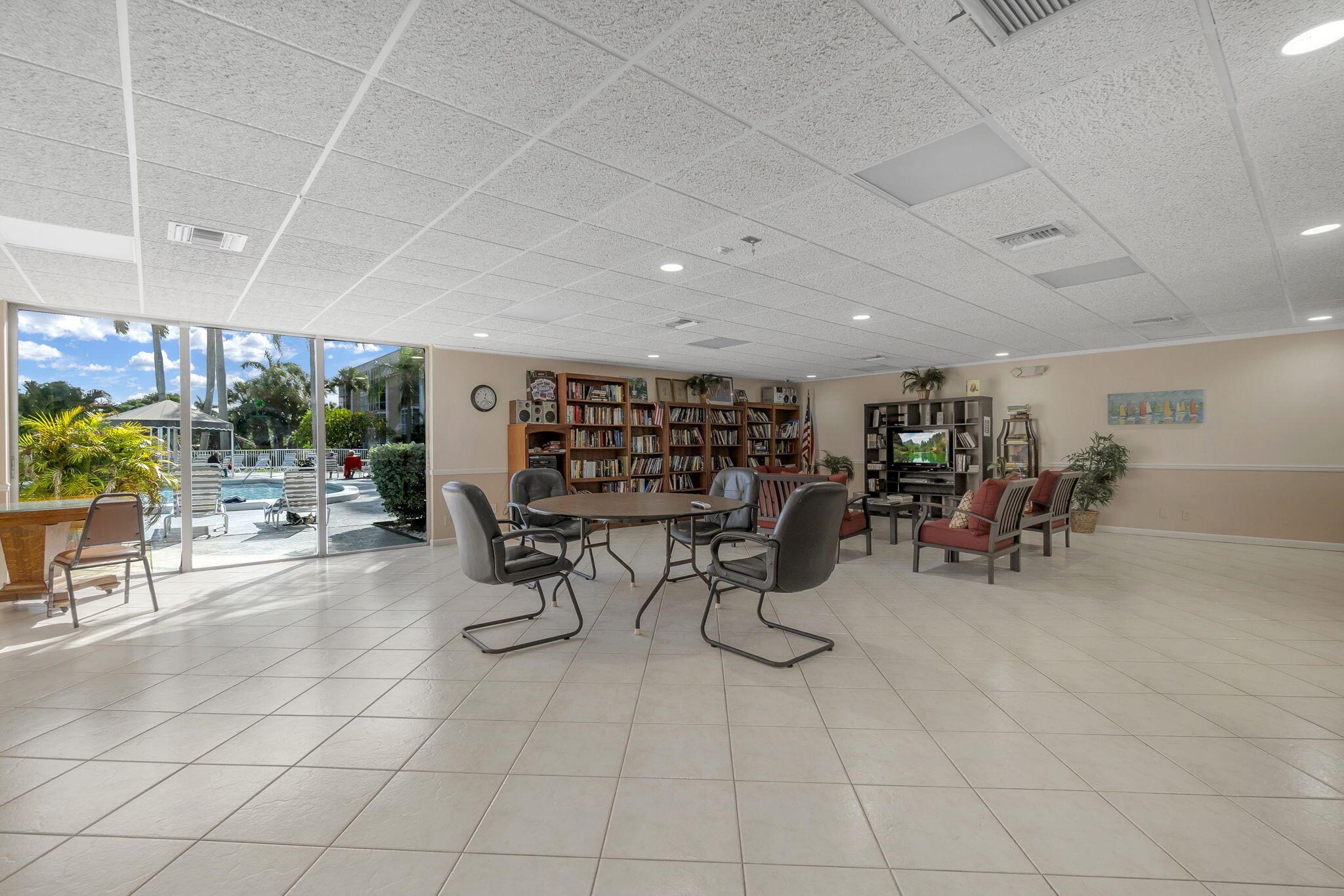 RIVER SHORES CONDO - Residential Lease