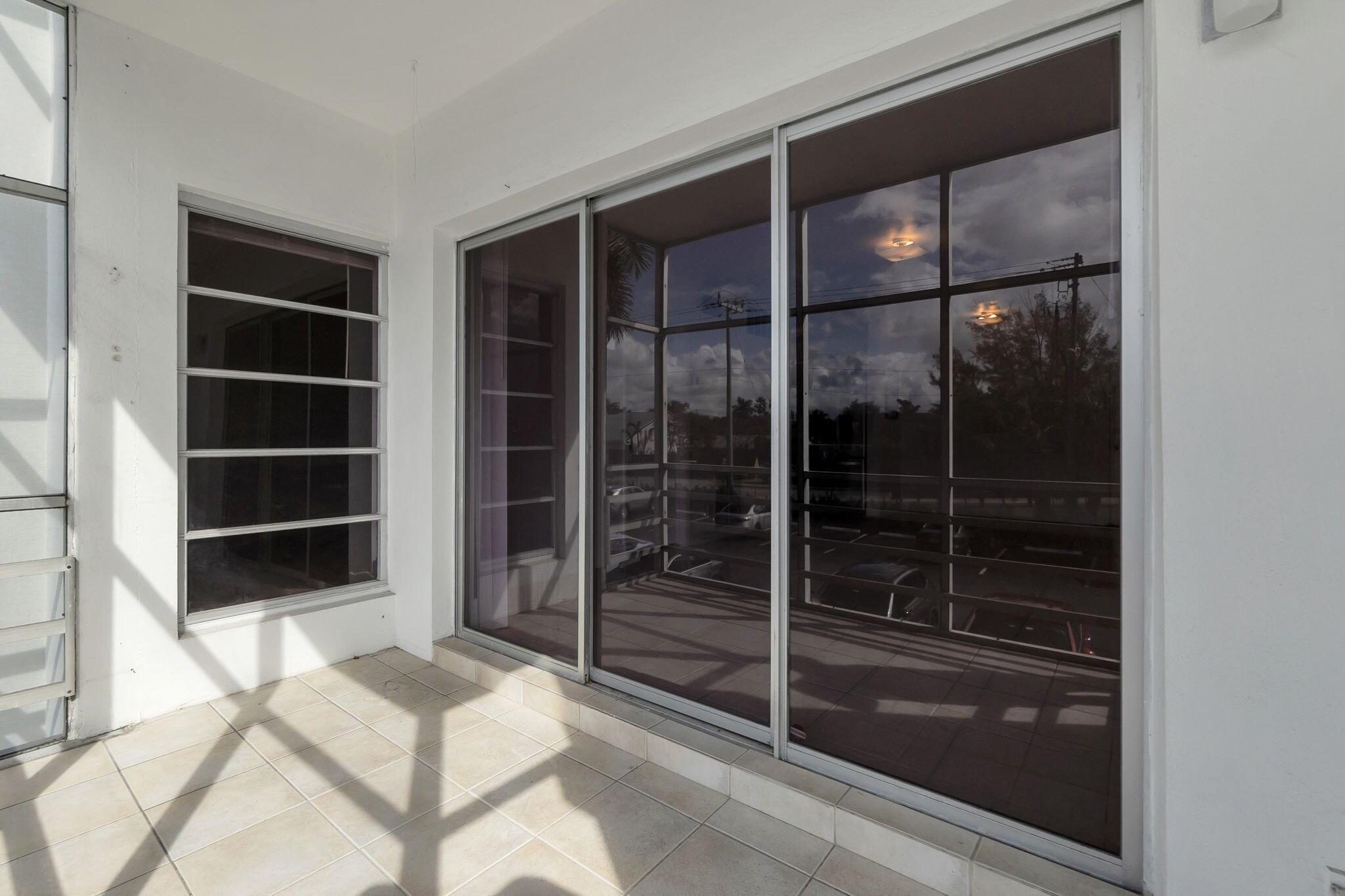 RIVER SHORES CONDO - Residential Lease