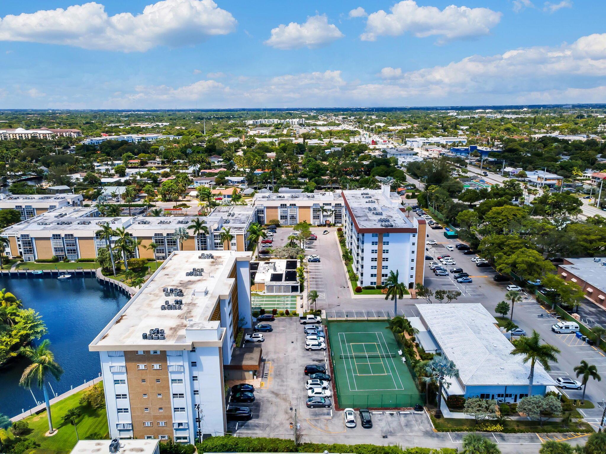 RIVER SHORES CONDO - Residential Lease