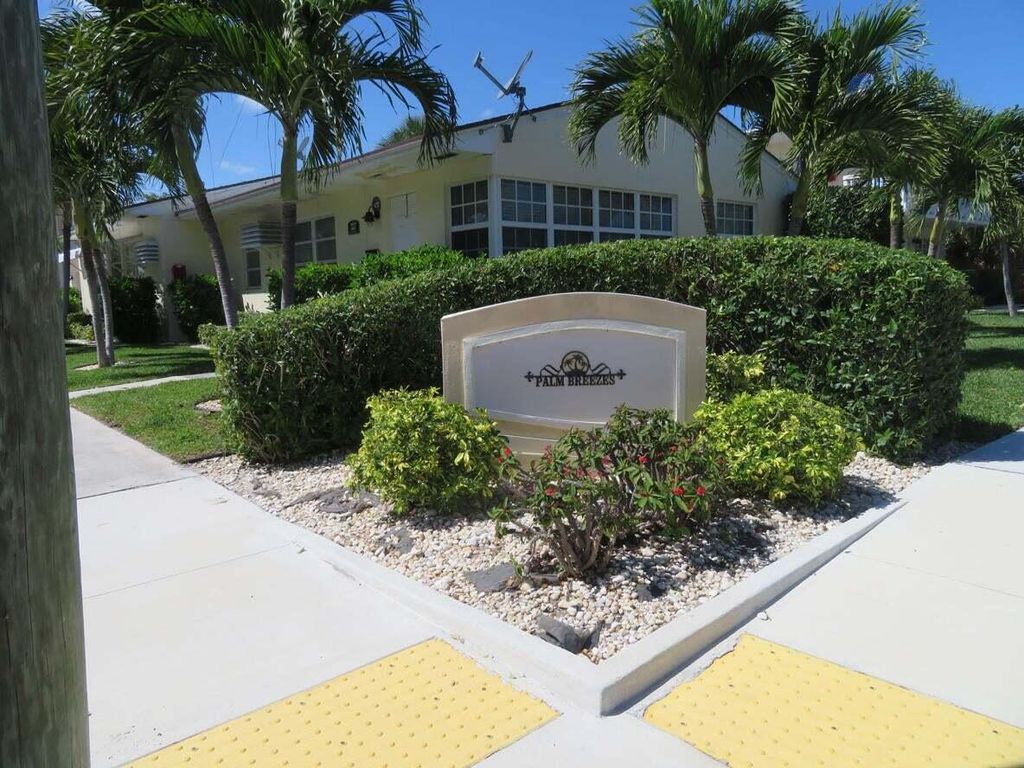 Photo of 327 S Ocean Breeze #2, Lake Worth Beach, FL 33460 (MLS # R11104908)