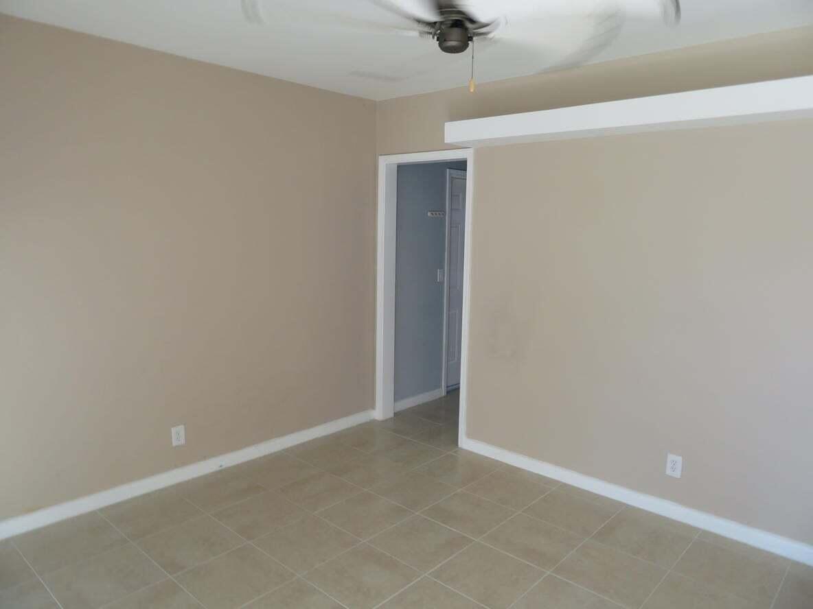 327 S Ocean Breeze 2