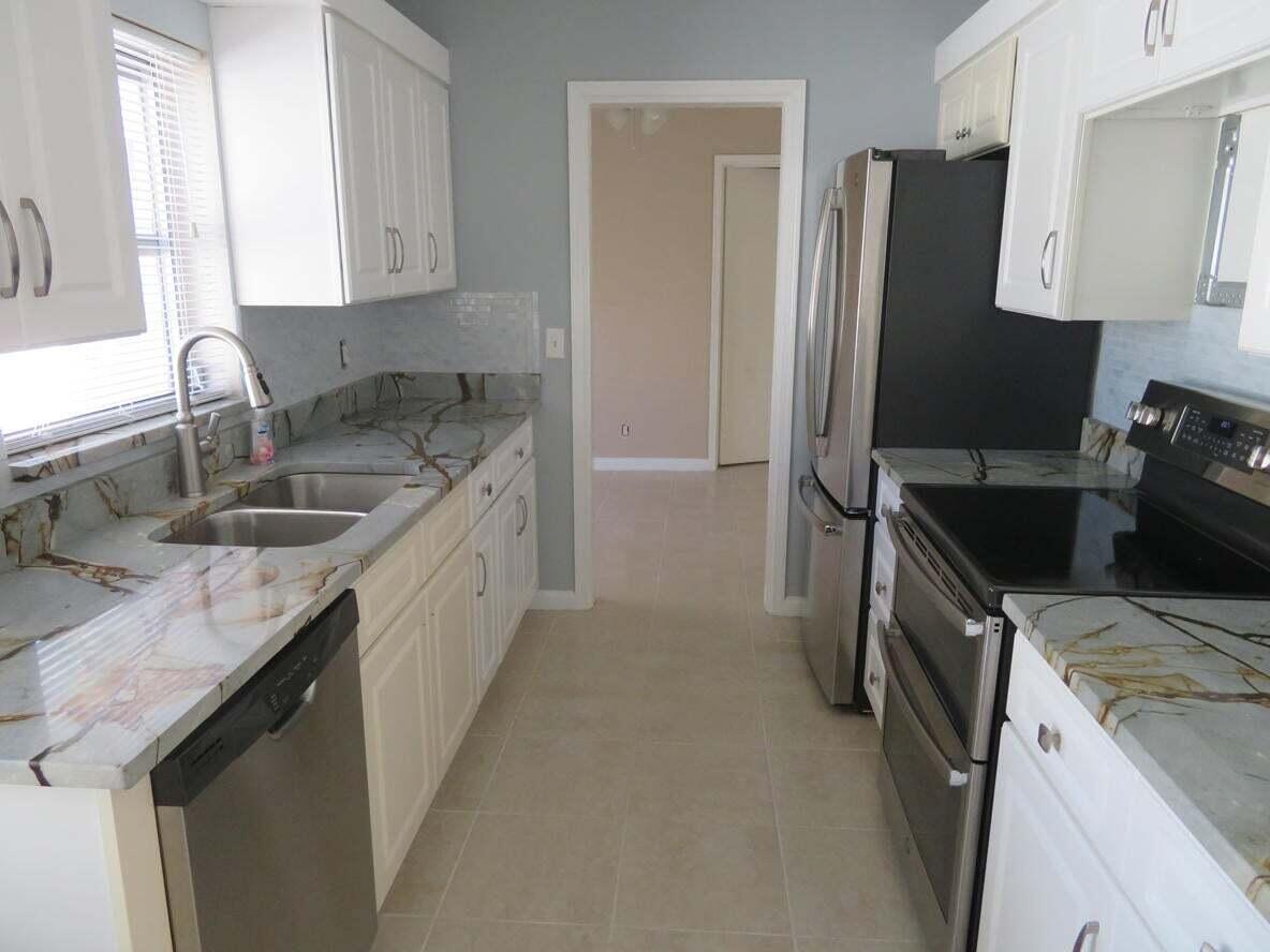 327 S Ocean Breeze 2