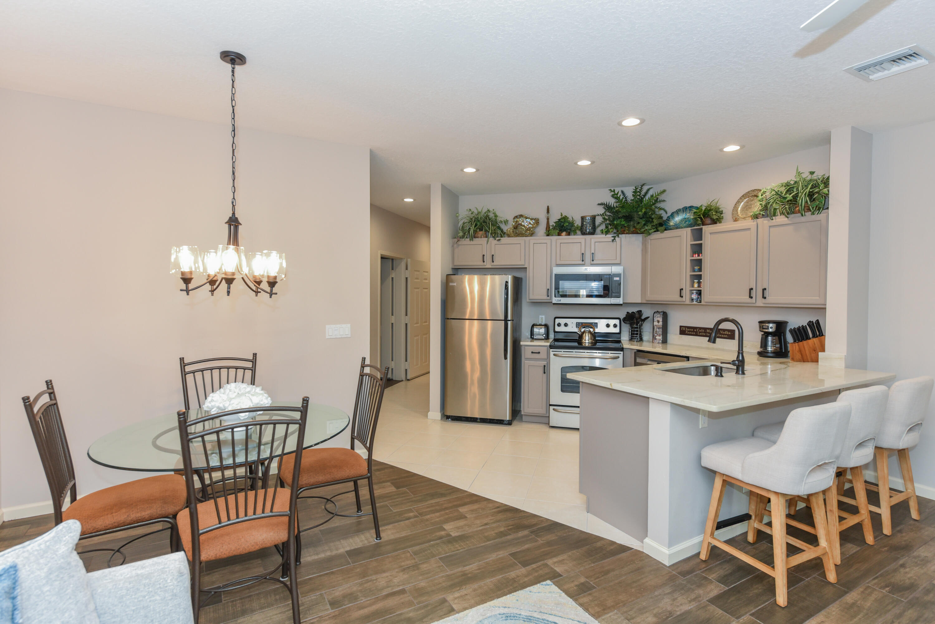 CASTLE PINES CONDOMINIUM - Residential