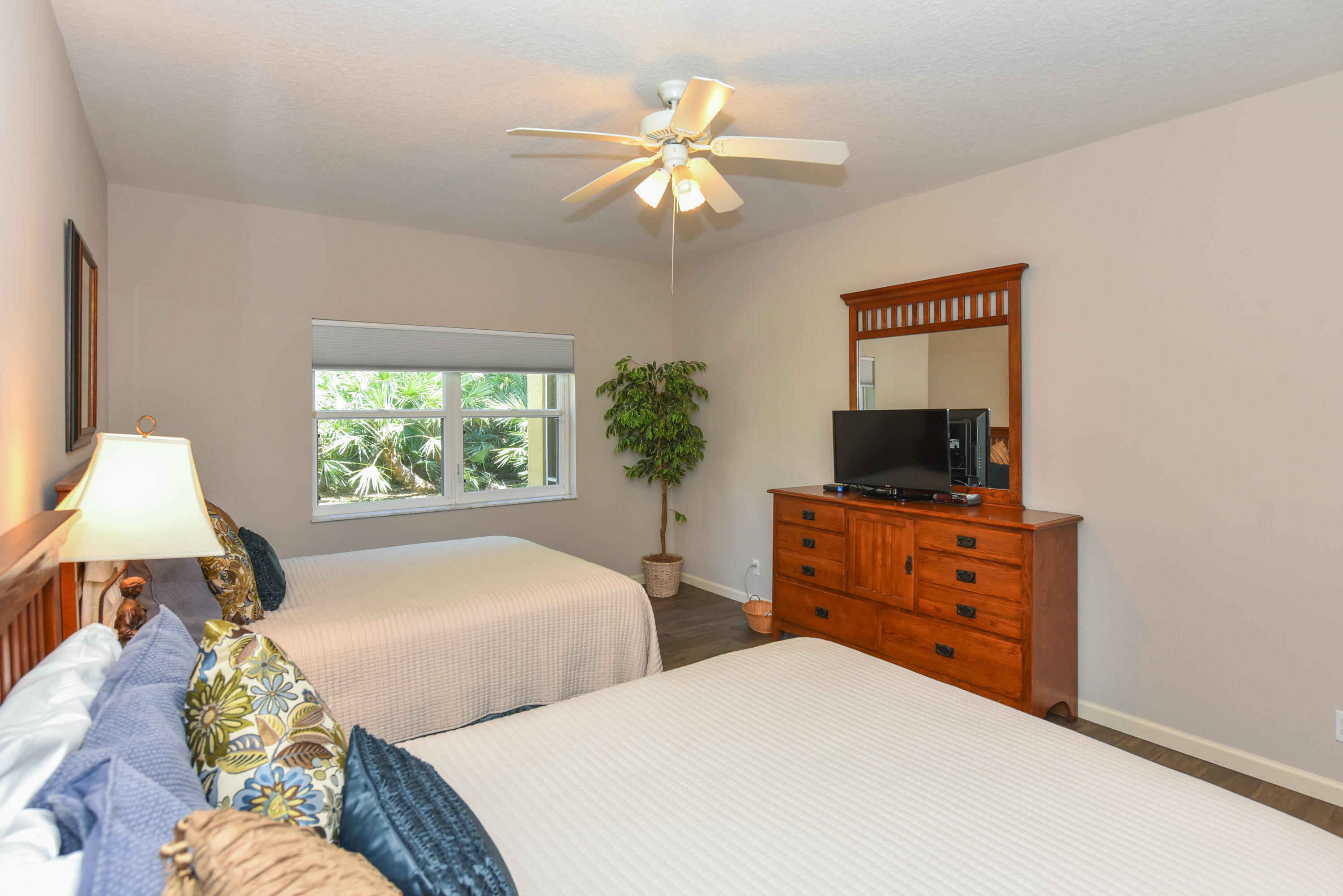 CASTLE PINES CONDOMINIUM - Residential