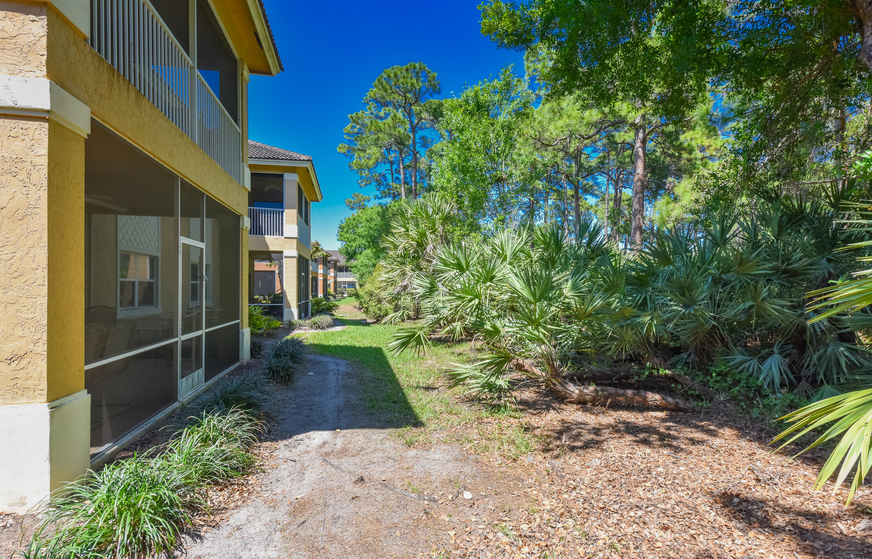 CASTLE PINES CONDOMINIUM - Residential