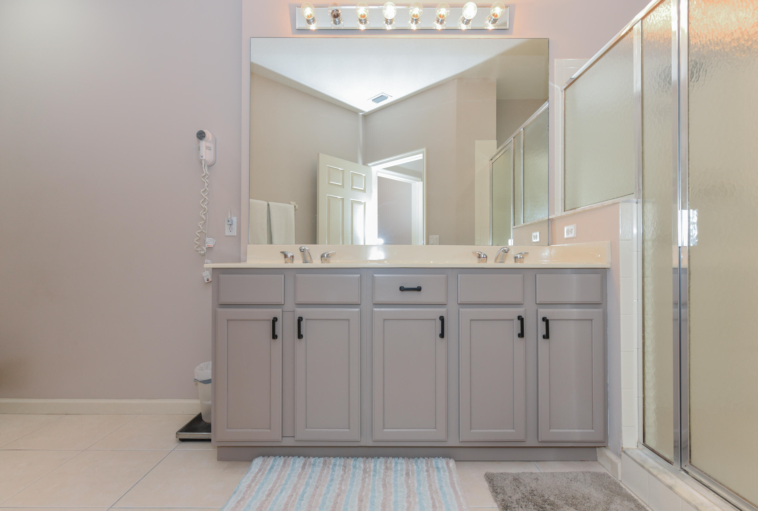 CASTLE PINES CONDOMINIUM - Residential