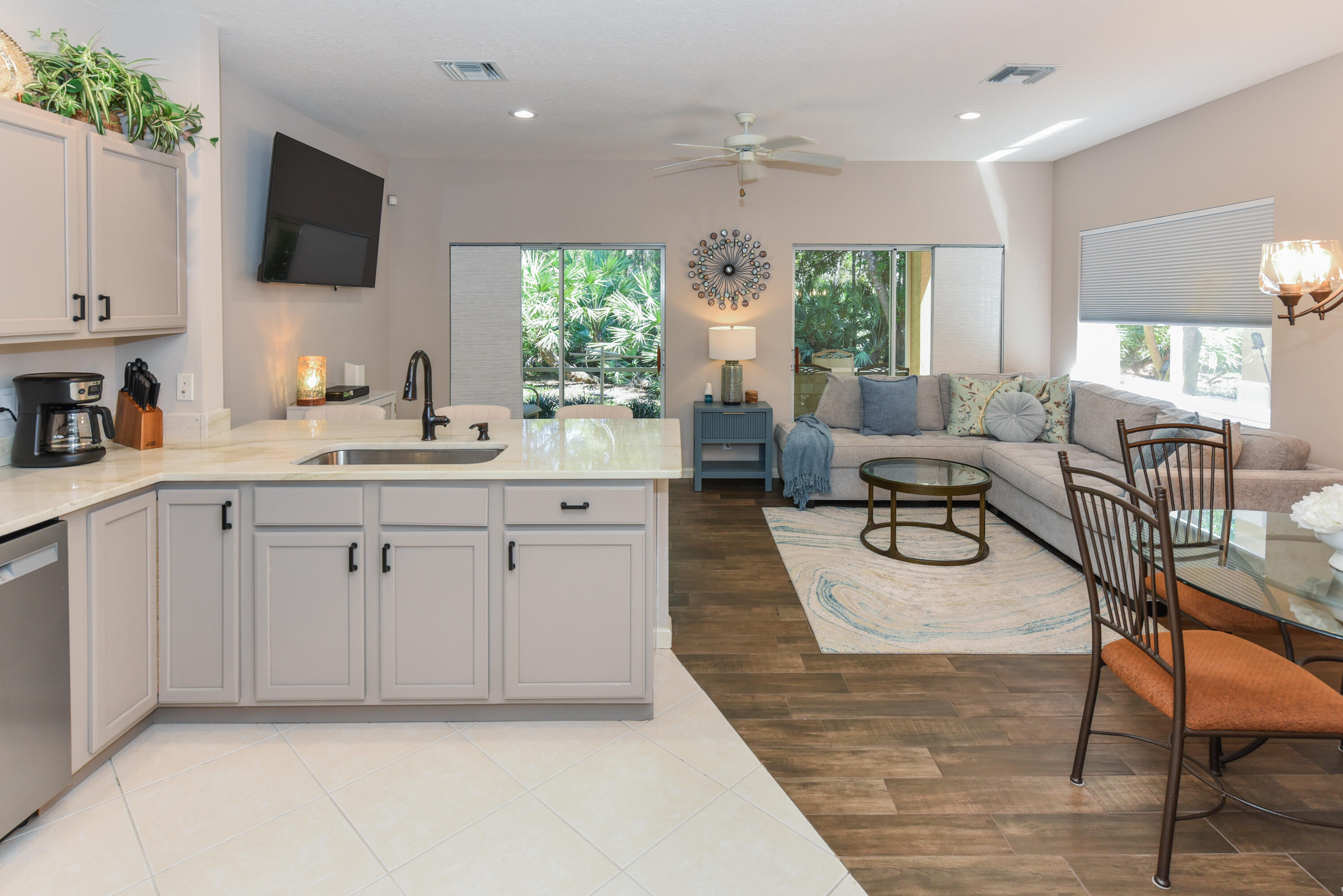 CASTLE PINES CONDOMINIUM - Residential