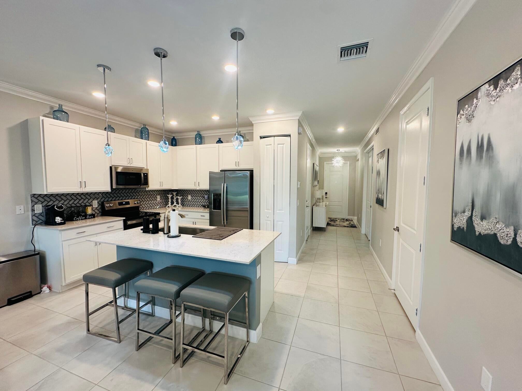 14668 THREE PONDS Trail