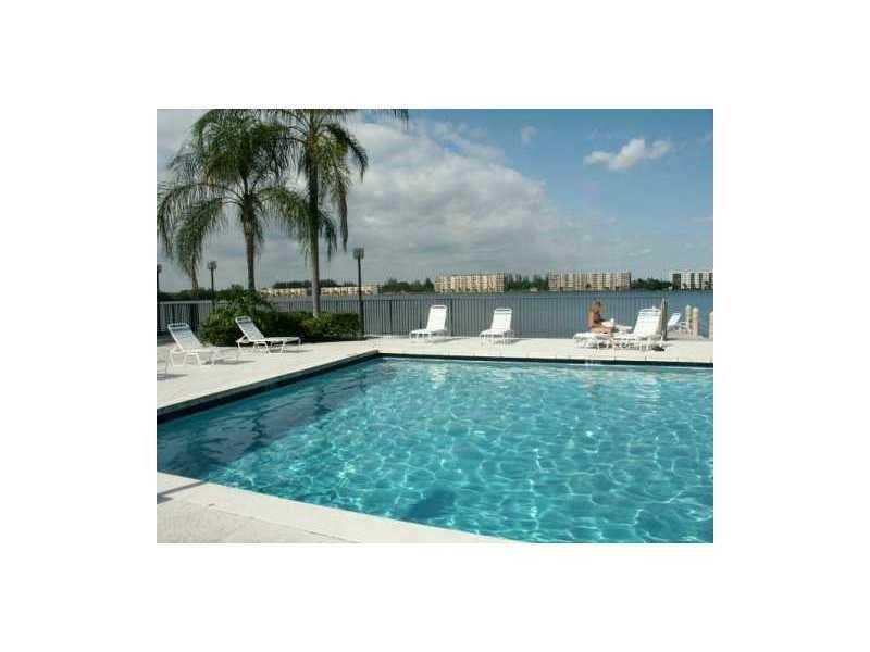 Lake Emerald #7 Condo - Residential Lease