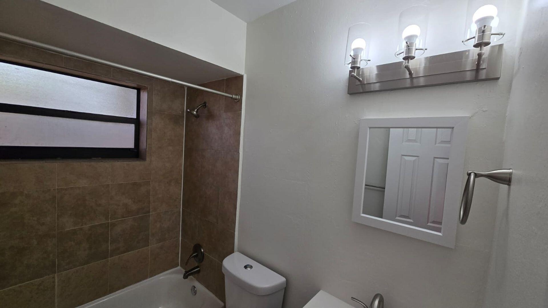 SUN LAND PARK - Residential Lease