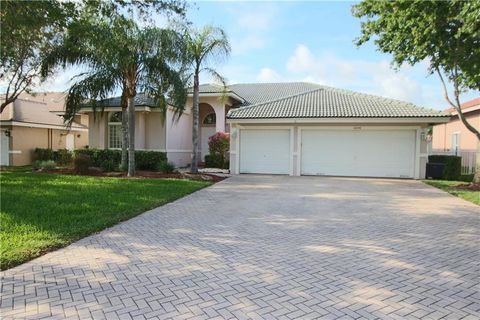 12459 NW 52nd Ct Coral Springs FL 33076