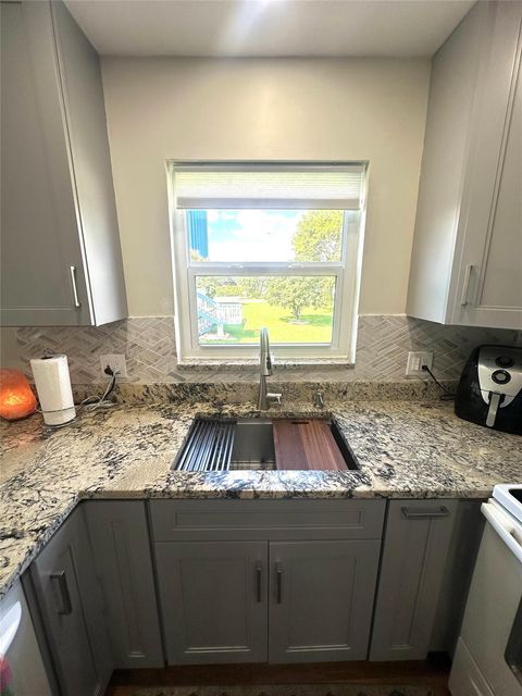 Tiny photo for 528 Tilford X #528, Deerfield Beach, FL 33442 (MLS # B26027605)