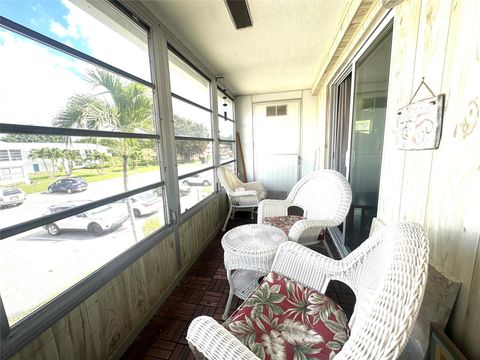 Tiny photo for 528 Tilford X #528, Deerfield Beach, FL 33442 (MLS # B26027605)