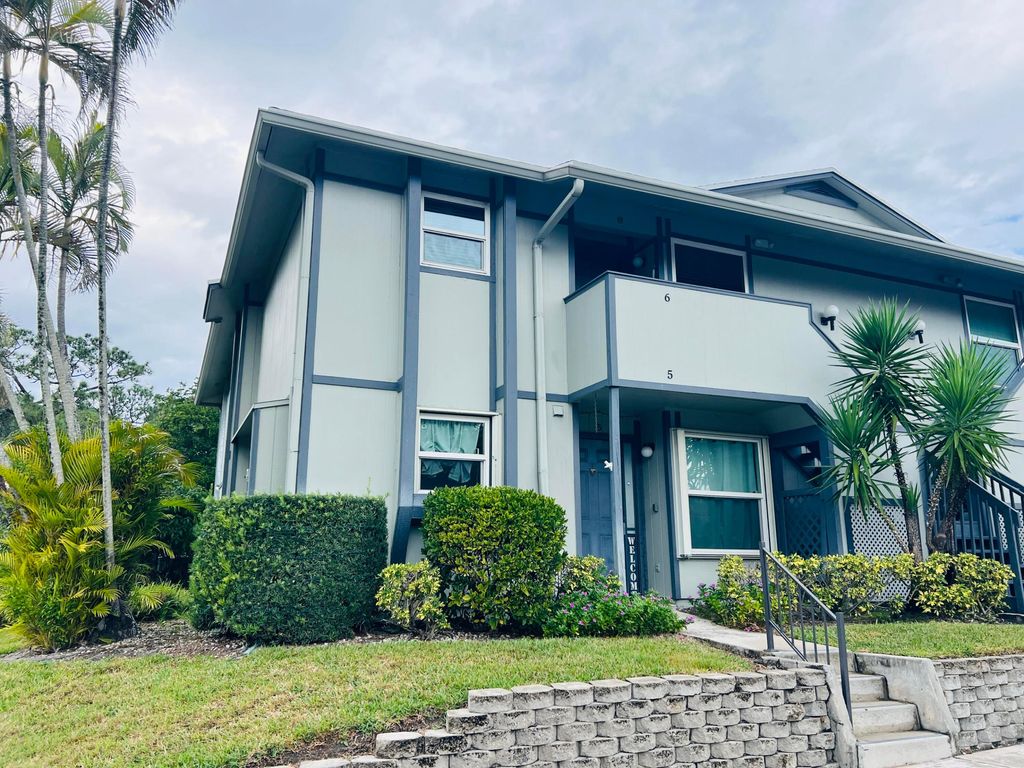 Photo of 8388 SE Croft Circle #6, Hobe Sound, FL 33455 (MLS # R11160443)