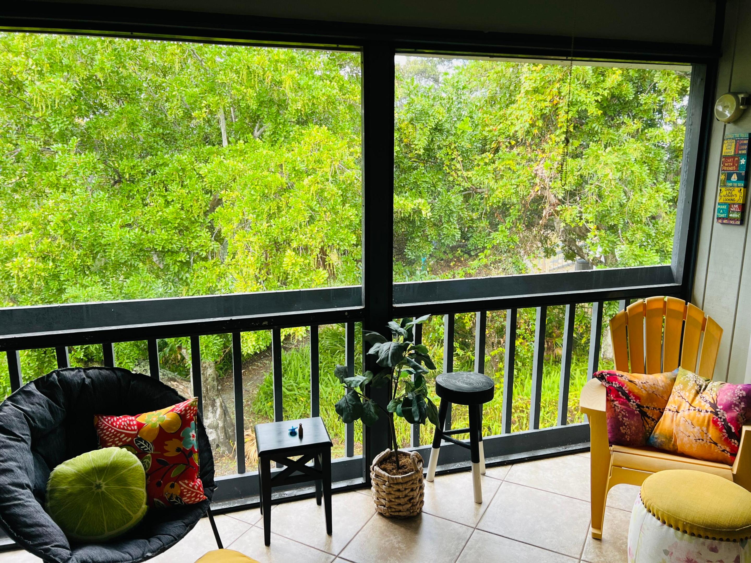 PINECROFT CONDO - Residential