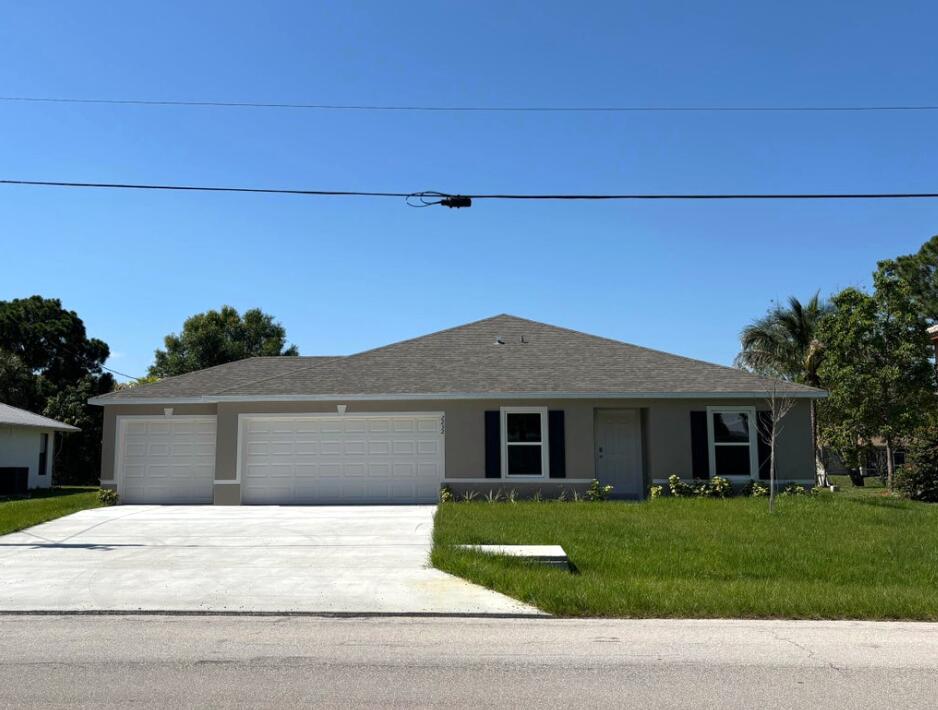 Photo of 2232 SE Maslan Avenue, Port Saint Lucie, FL 34953 (MLS # R11085736)