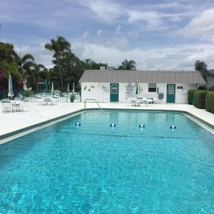 CEDAR POINTE CONDO VILLAGE 8 - Residential