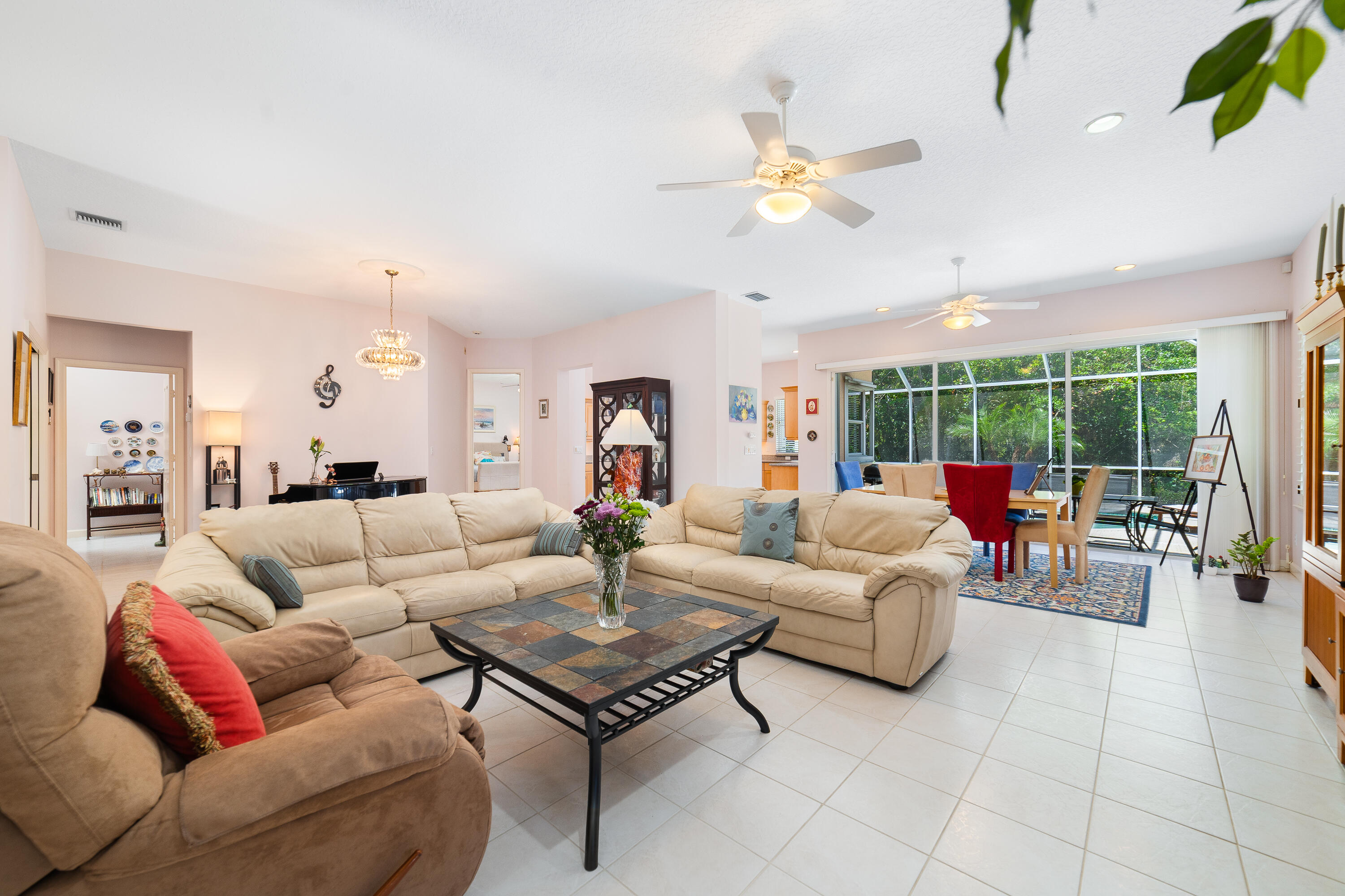 WILLOUGHBY - Residential