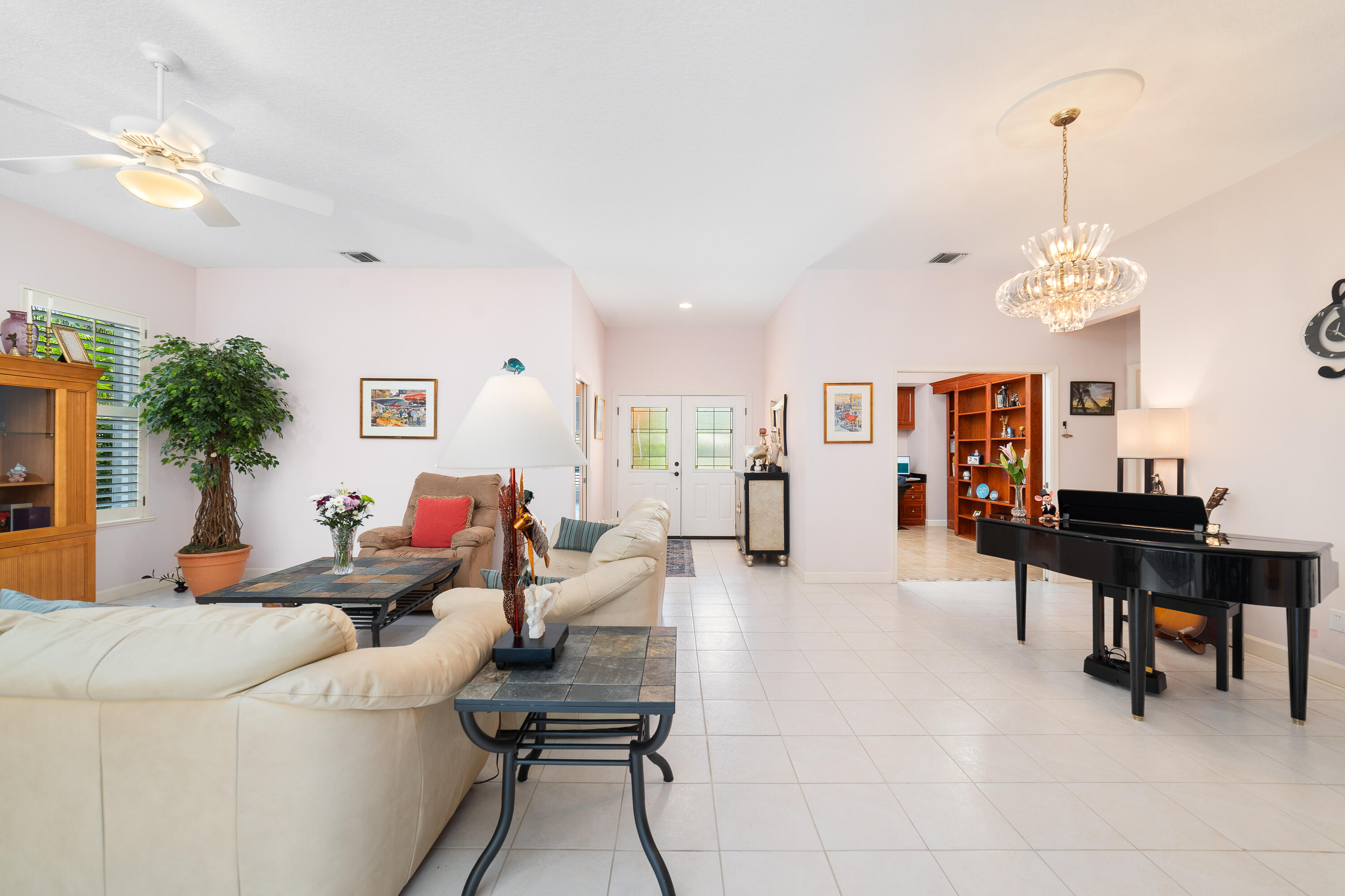 WILLOUGHBY - Residential